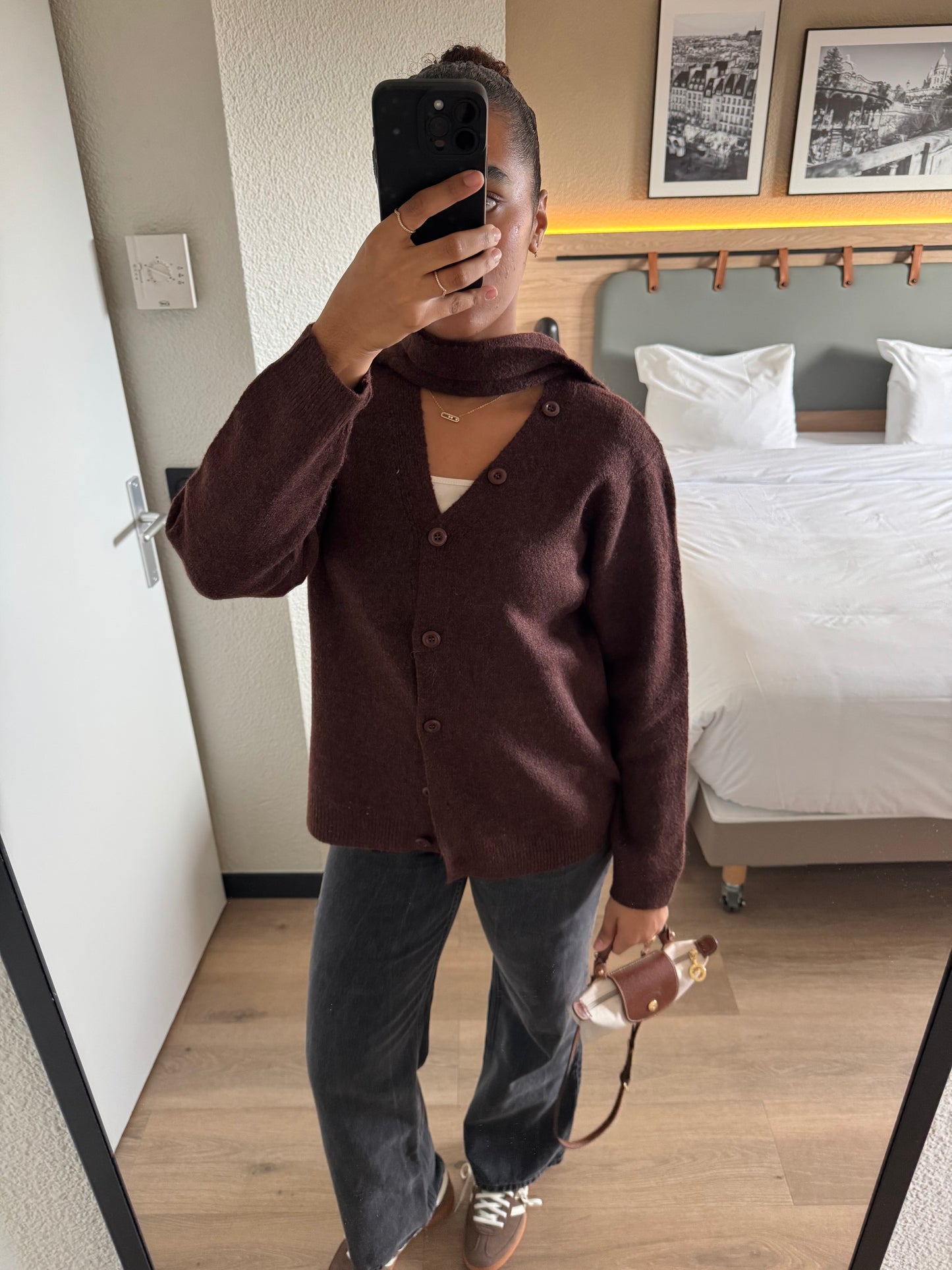 Cardigan avec écharpe - chocolat