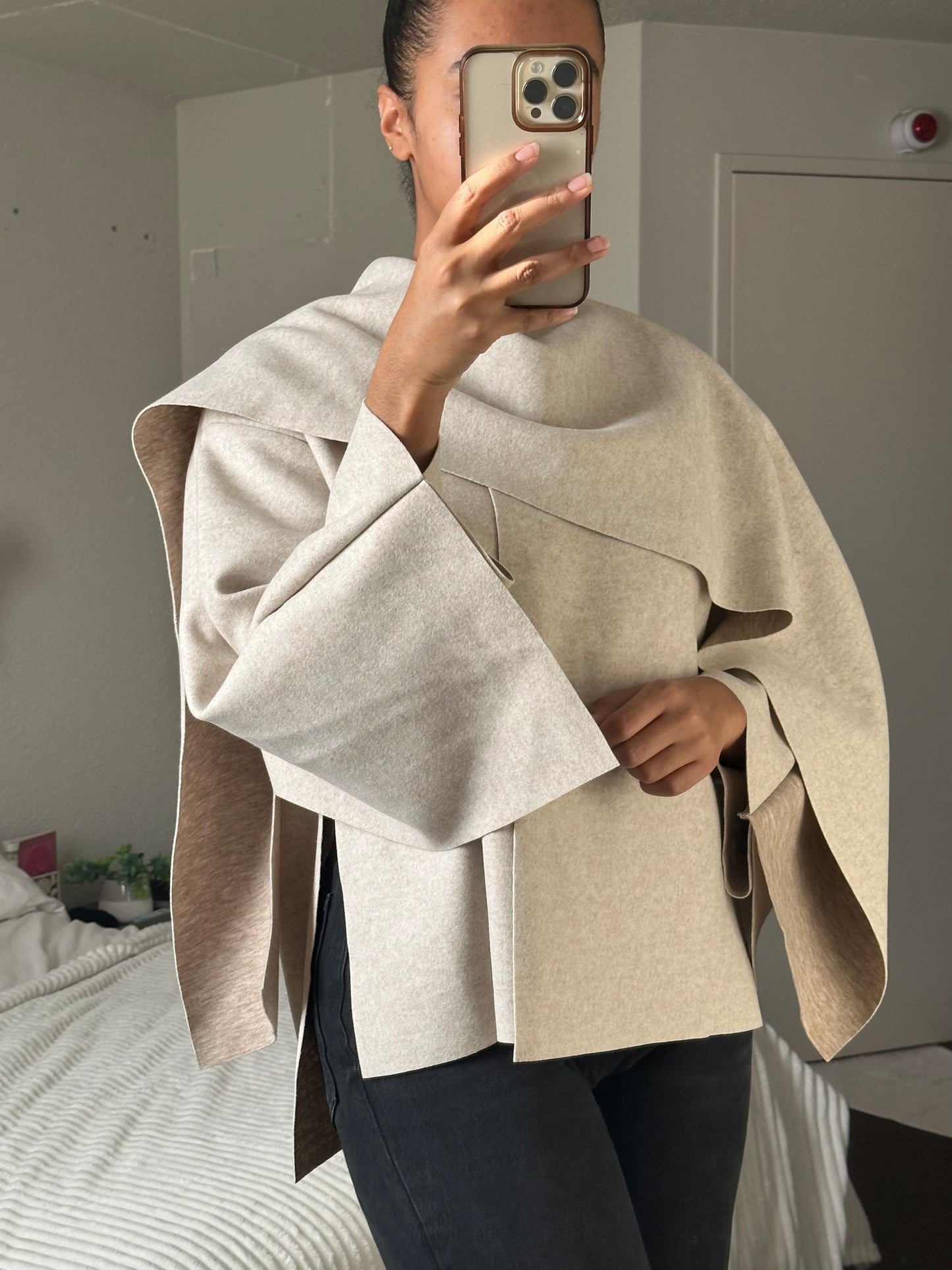 Manteau-écharpe beige