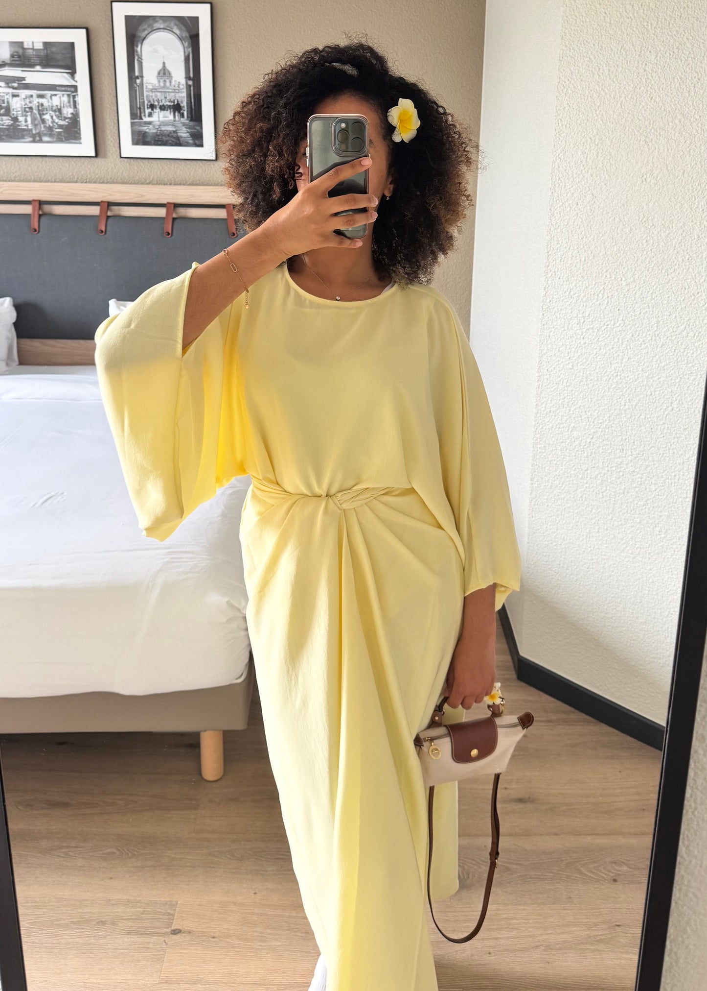 Robe nouée jaune